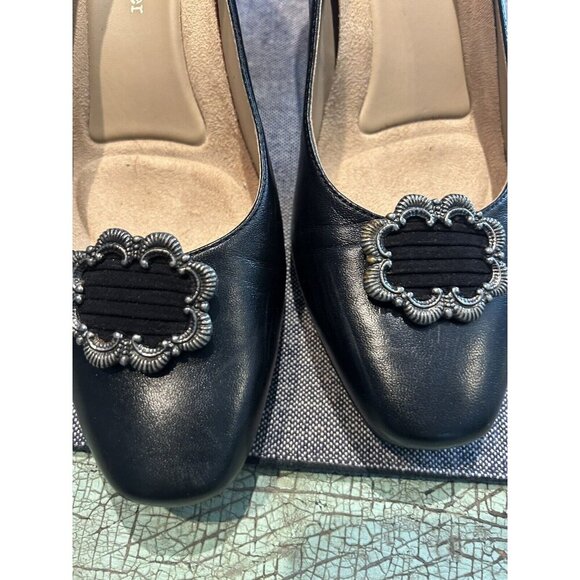 Naturalizer Black Leather Block Heel Pumps Buckle Comfort Classic 6.5 - Picture 4 of 7